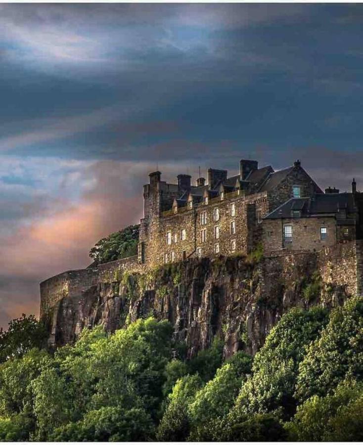 Lovely 1-Bed House In Stirling Bagian luar foto