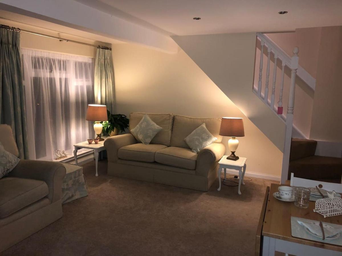 Lovely 1-Bed House In Stirling Bagian luar foto